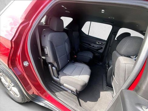 Used 2024 Chevrolet Traverse LT FWD image 29