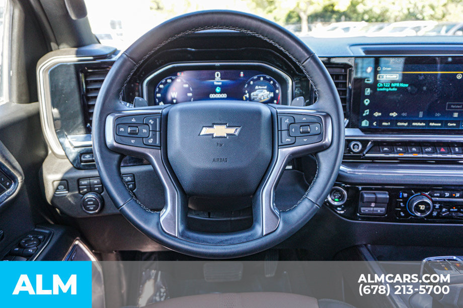 Used 2024 Chevrolet Silverado 1500 High Country w/ High Country Premium Package AWD/4WD image 29