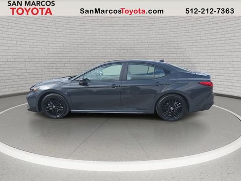 Used 2026 Toyota Camry SE w/ Convenience Package image 8