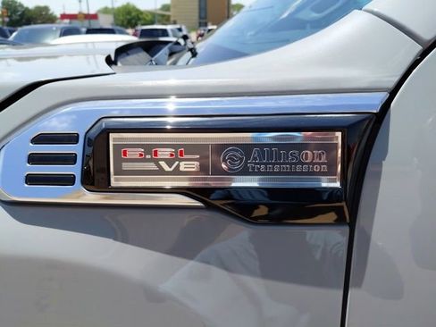 Used 2025 GMC Sierra 2500 Pro w/ Convenience Package AWD/4WD image 35