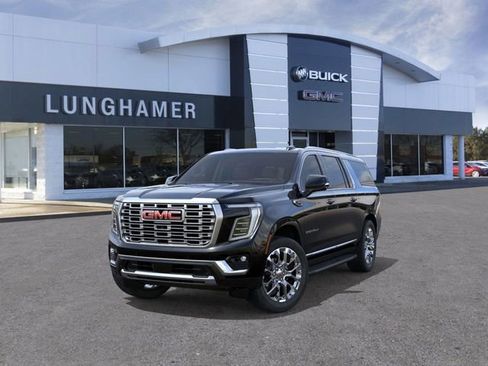 New 2026 GMC Yukon XL Denali w/ LPO, Floor Liner Package image 8