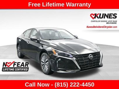 Used 2025 Nissan Altima 2.5 SV