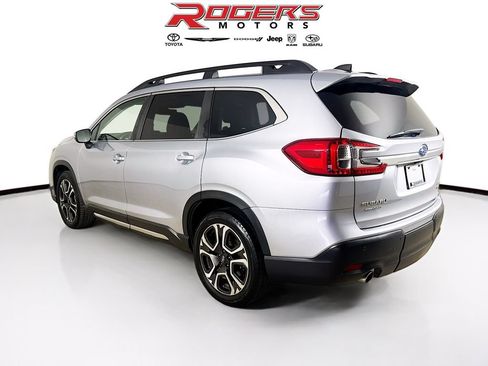 Used 2023 Subaru Ascent Limited AWD/4WD image 6