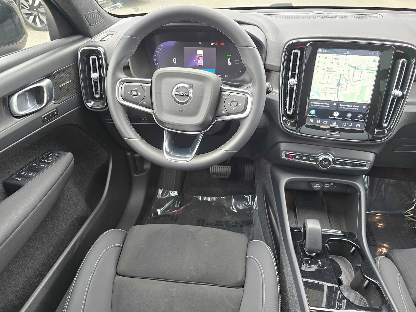 Certified 2023 Volvo XC40 Recharge Ultimate w/ Protection Package Premier AWD/4WD image 18