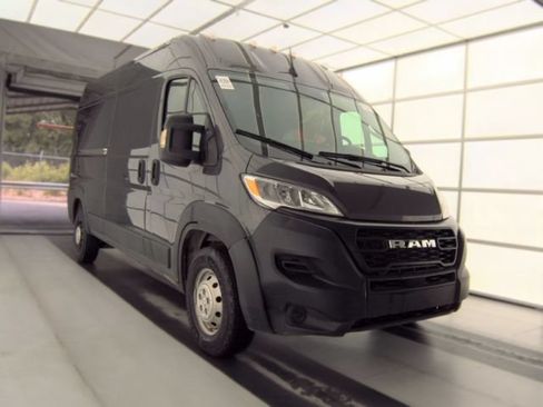 Used 2023 RAM ProMaster 2500 FWD image 1