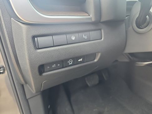 New 2026 Nissan Rogue Platinum image 18