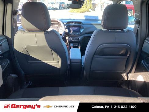 Used 2023 Chevrolet TrailBlazer RS w/ Sun and Liftgate Package image 25