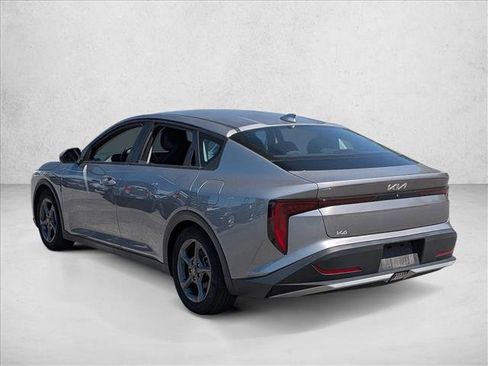 Used 2025 Kia K4 FWD image 6