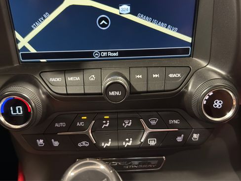 Used 2019 Chevrolet Corvette Stingray Convertible RWD image 37