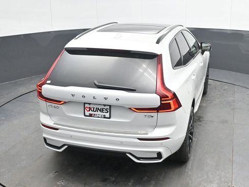 New 2026 Volvo XC60 T8 Ultra w/ Climate Package AWD/4WD image 29