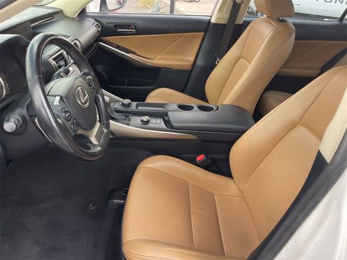 Used 2016 Lexus IS 200t image 18