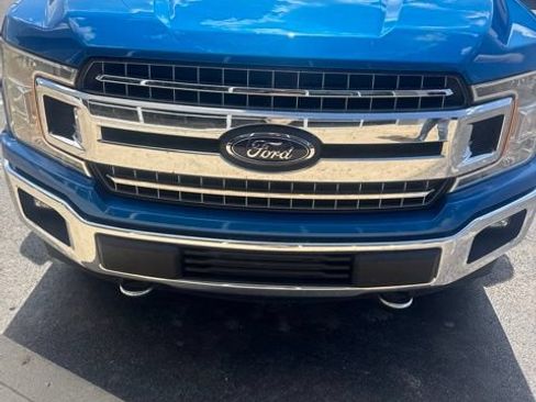Used 2019 Ford F150 XLT w/ Equipment Group 302A Luxury AWD/4WD image 19
