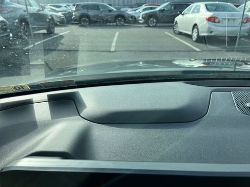 Used 2025 Kia K4 LXS image 33