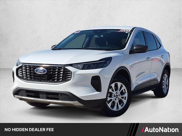 Used 2023 Ford Escape Active AWD/4WD image 1