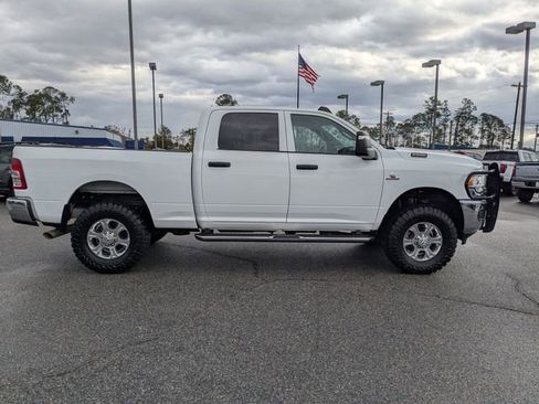 Used 2024 RAM 2500 Tradesman w/ Chrome Appearance Group image 3
