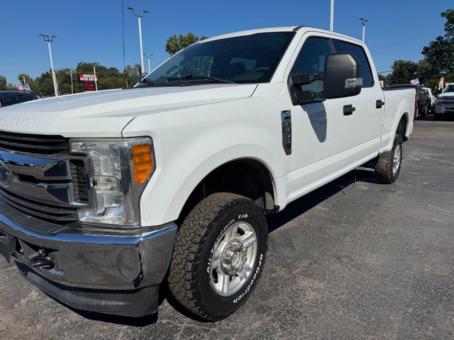Used 2017 Ford F350 XLT AWD/4WD image 9
