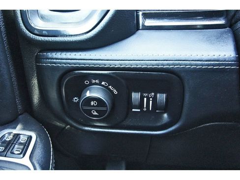 Used 2024 RAM 3500 Limited image 20