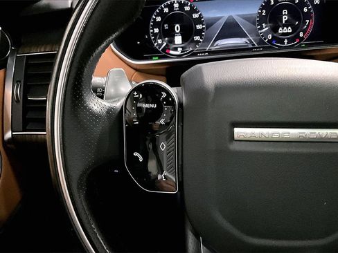 Used 2022 Land Rover Range Rover Sport HSE Dynamic image 11