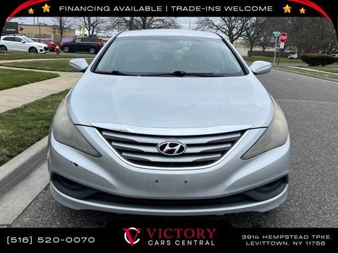 Used 2014 Hyundai Sonata GLS image 2