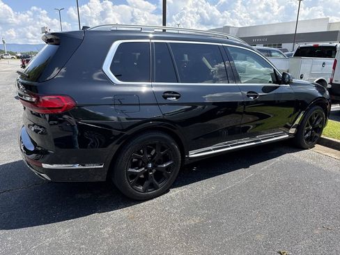 Used 2019 BMW X7 xDrive40i w/ Premium Package AWD/4WD image 17