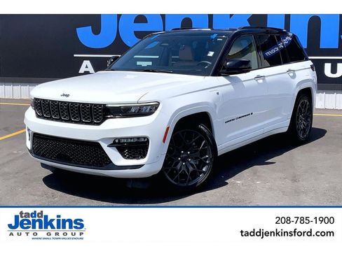 Used 2023 Jeep Grand Cherokee Summit w/ High Altitude Package AWD/4WD image 1