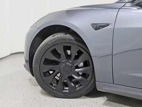 Used 2021 Tesla Model 3 Long Range image 12