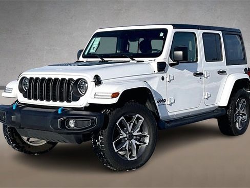 Used 2024 Jeep Wrangler Unlimited w/ Convenience Group image 1