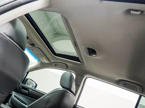 Used 2019 Subaru Outback 2.5i Limited w/ Popular Package #2 image 37