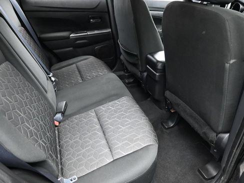 Used 2023 Mitsubishi Outlander Sport AWD image 23