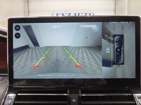 Used 2024 Lincoln Navigator L Reserve w/ Equipment Group 201A image 17