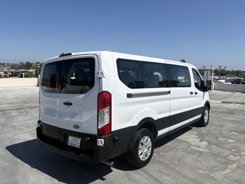 Used 2024 Ford Transit 350 XLT RWD image 28