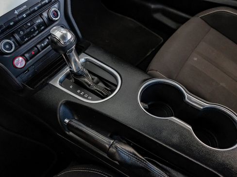 Used 2019 Ford Mustang GT image 21