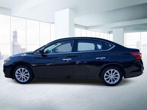 Used 2019 Nissan Sentra SV FWD image 2