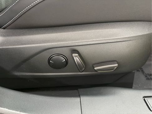 Used 2025 Ford Mustang Mach-E GT AWD/4WD image 41