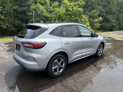 Used 2024 Ford Escape ST-Line AWD/4WD image 12