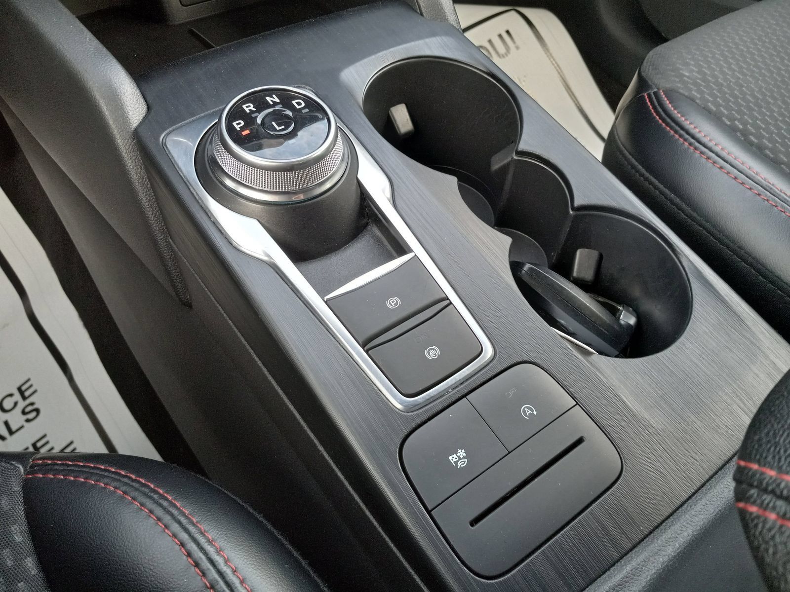 Used 2024 Ford Escape ST-Line w/ Cold Weather Package FWD image 24