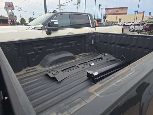 Used 2024 GMC Sierra 2500 AT4X AWD/4WD image 27
