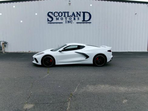 Used 2023 Chevrolet Corvette Stingray Premium Cpe w/ Z51 Performance Package RWD image 1