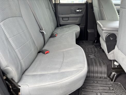 Used 2014 RAM 1500 Classic SLT AWD/4WD image 28
