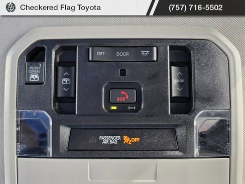 Used 2023 Toyota Tundra Limited image 12