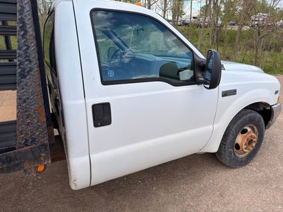 Used 2002 Ford F350 2WD Regular Cab DRW Super Duty
