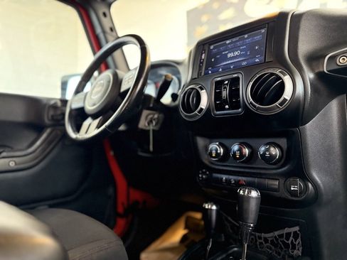 Used 2017 Jeep Wrangler Unlimited Sport w/ Quick Order Package 24S image 41