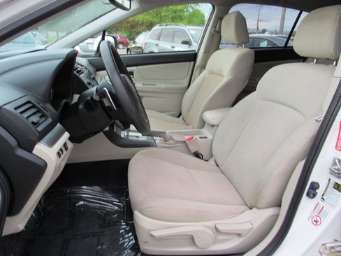 Used 2013 Subaru Crosstrek 2.0i Premium w/ Popular Pkg 2 AWD/4WD image 5