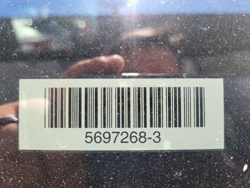 Used 2025 Jeep Compass Limited image 11