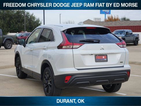 Used 2024 Mitsubishi Eclipse Cross LE image 5