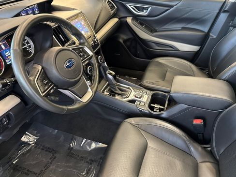 Used 2023 Subaru Forester Limited AWD/4WD image 9