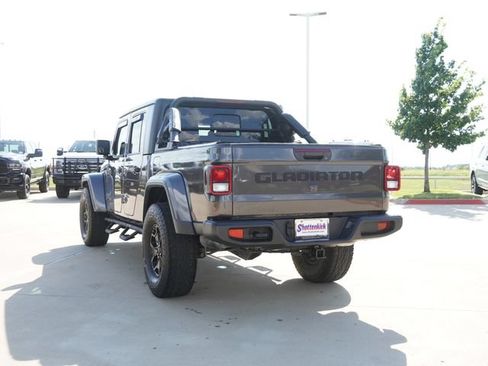 Used 2021 Jeep Gladiator Sport AWD/4WD image 7