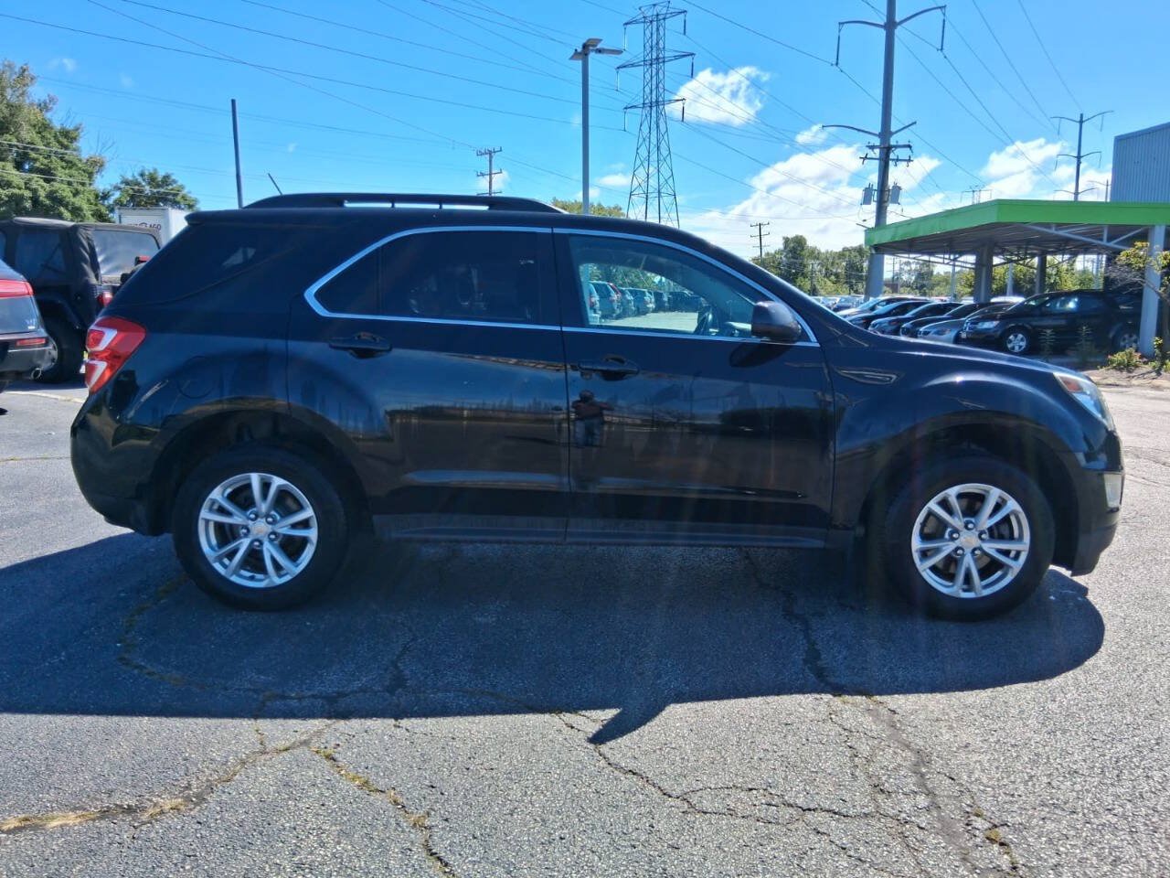 Used 2017 Chevrolet Equinox LT w/ Convenience Package FWD image 4