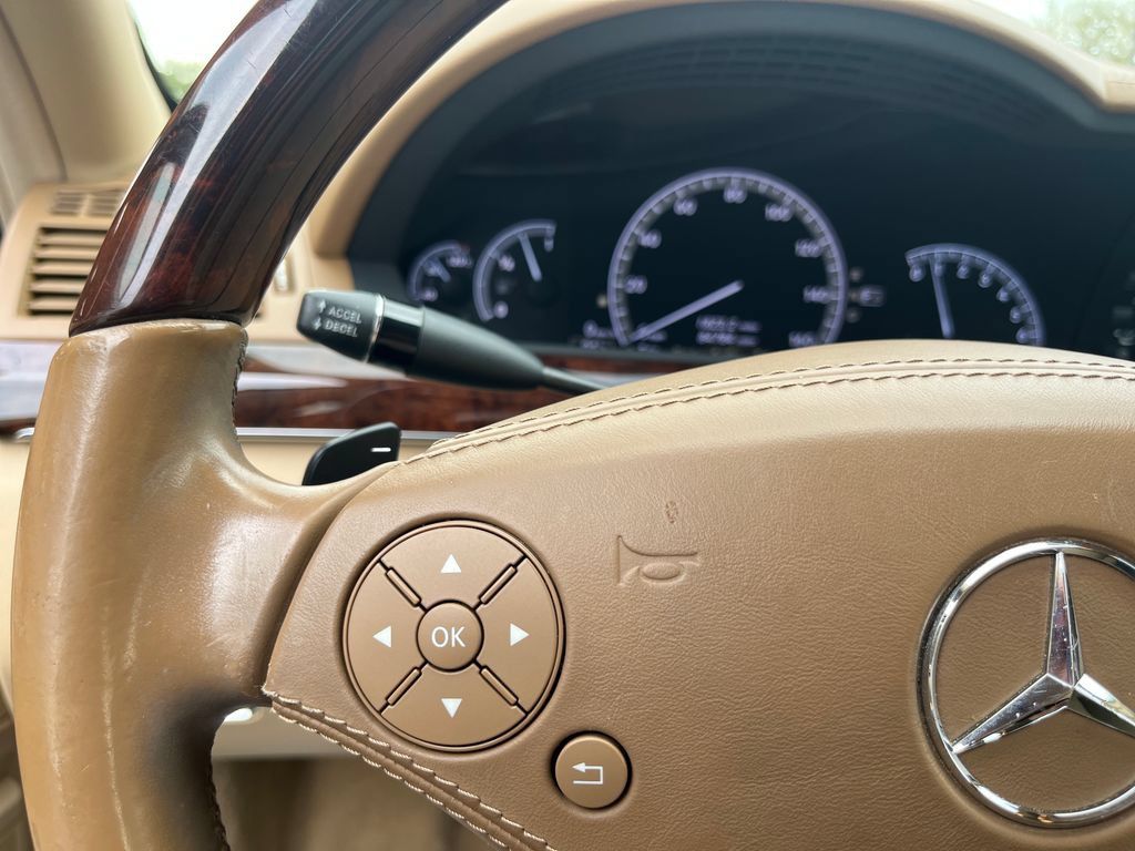 Used 2013 Mercedes-Benz S 550 image 8
