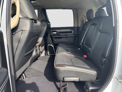 Used 2020 RAM 2500 Laramie AWD/4WD image 18